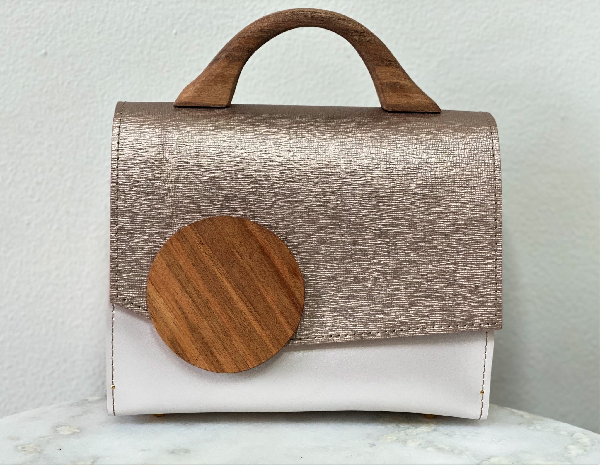 Buy Lino Perros White Solid Handheld Bag - Handbags for Women 7743570 |  Myntra